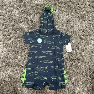 Carter's Baby Boy Alligator Hooded Romper in Black/Green, Size 12 Months